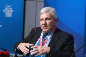 Αποχαιρετισμός στο «μοντέλο διακυβέρνησης» της μεταπολίτευσης