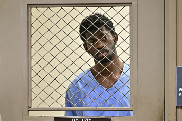 Lil Nas X: Οι πρώτες φωτογραφίες μετά τη σύλληψή του - 75.000 η εγγύηση για τον ράπερ