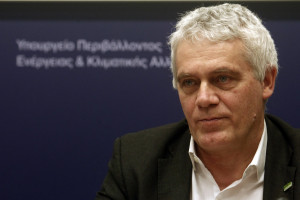 Επιμένει ο Τσιρώνης μετά το «Καστελόριζο που δεν είναι στο Αιγαίο»: Πολιτική παράκρουση οι αντιδράσεις