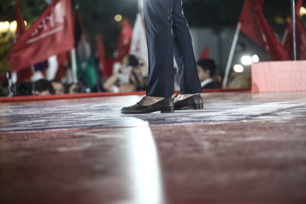 Η Κουμουνδούρου διαψεύδει τα περί «μηνύματος» Κασσελάκη σε Τσίπρα μέσω τρίτου