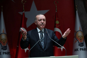 Η Τουρκία κατηγορεί την Ε.Ε. ότι χρησιμοποιεί τους μετανάστες ως πολιτικό εργαλείο