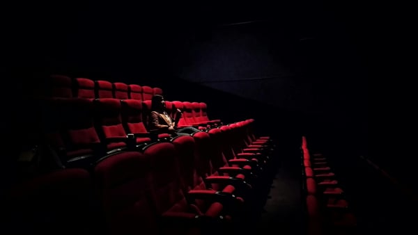 Cinematherapy: Ψυχοθεραπεία μέσω κινηματογράφου - Ποιοι συμμετέχουν και πώς λειτουργεί