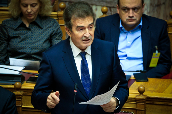 Χρυσοχοΐδης: Δεν είναι αστυνομικό πρόβλημα το θέμα των αγροτών