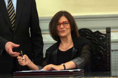 Αντωνοπούλου: Τέλος Μαΐου ξεκινάει η κοινωφελής εργασίας του ΟΑΕΔ