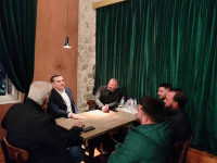 Συνάντηση Τσίπρα με αγρότες από τα μπλόκα