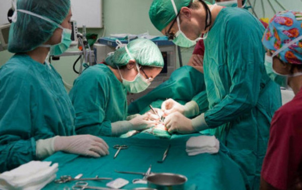 Σταδιακά η επαναλειτουργία τακτικών χειρουργείων και ιατρείων