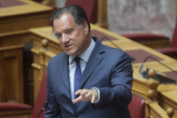 Δεν κάνει βήμα πίσω ο Γεωργιάδης: Η διάταξη θα ισχύσει - Εκβιάζει τον κόσμο ο ΠΙΣ