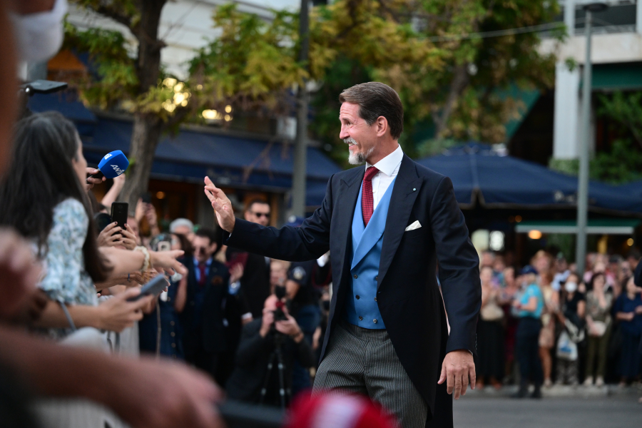 Οι στενές σχέσεις της οικογένειας Μητσοτάκη με τους Γλύξμπουργκ