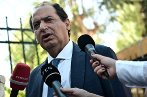 Σπίρτζης για υποκλοπές: Τα ερωτήματα που προκύπτουν μετά τις αιτήσεις για ανάσυρση και εξαίρεση του Τζαβέλλα