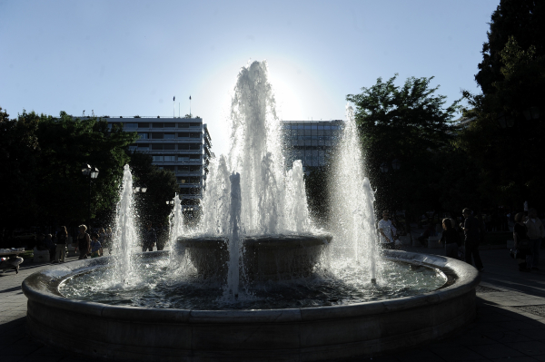 Το «κλειδωμένο» market pass, η νέα αύξηση στις συντάξεις και η έκπληξη με χειμωνιάτικο κοινωνικό μέρισμα