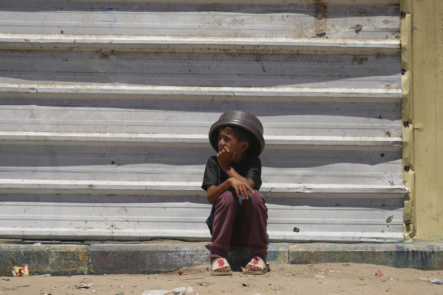 Πορεία προς τη Γάζα - «Η σιωπή είναι συνενοχή»: Στο Dnews 8 από τους 205 Έλληνες που βαδίζουν στην Παλαιστίνη