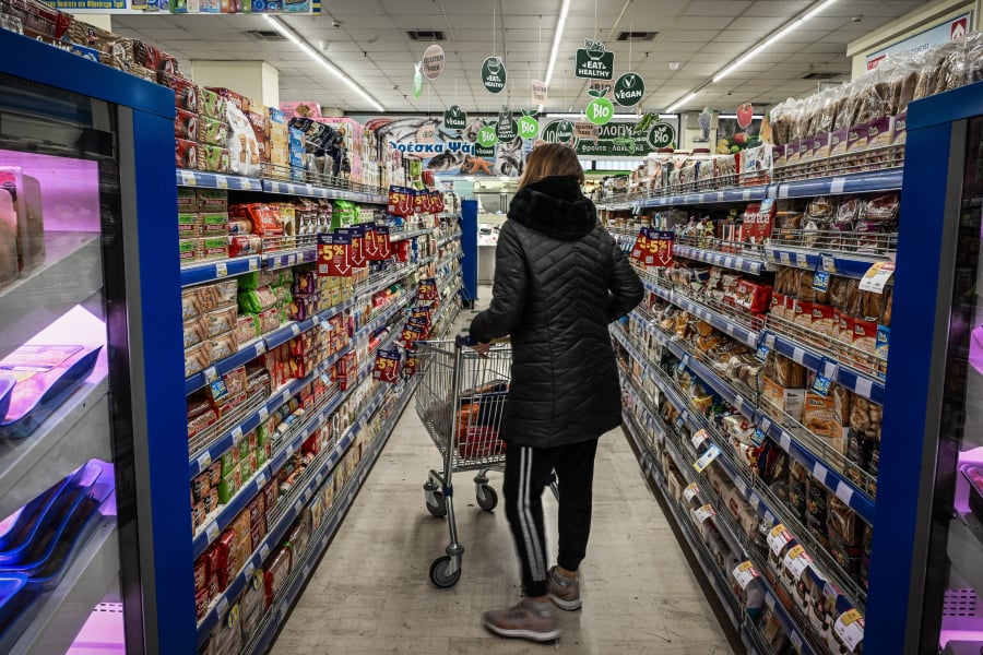 Στο 2,8% ανήλθε ο πληθωρισμός τον Ιούνιο – «Ηλεκτροσόκ» στο ρεύμα, «φωτιά» τα ενοίκια