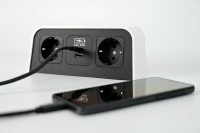 Κινητό: Το ασυγχώρητο λάθος που κάνεις να αφήνεις τον φορτιστή στην πρίζα