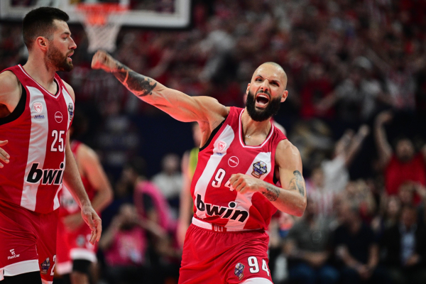Final Four EuroLeague 2026 Live: Ολυμπιακός - Φενέρ 79-61 - Και τώρα ο μεγάλος τελικός