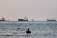 Πτώση στις τιμές του πετρελαίου εν μέσω αβεβαιότητας για την εκεχειρία Ιράν - Ισραήλ
