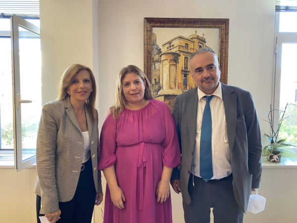 Πρωτόκολλο Συνεργασίας μεταξύ ΓΓ ΔΟΠΙΦ, ΚΕΘΙ και ΔΣΘ για νομική βοήθεια σε γυναίκες θύματα βίας