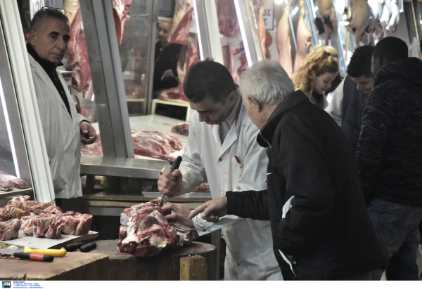 Στα ύψη η τιμή στα κρέατα: Πανάκριβο το Χριστουγεννιάτικο τραπέζι