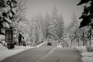 Ερχεται σφοδρός χιονιάς - Κατακόρυφη πτώση της θερμοκρασίας - Χιόνια εως και τον Πειραιά (pics+vid)