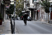 Στον «πάγο» νέα μέτρα έως την Παρασκευή, παρά την αύξηση στα κρούσματα