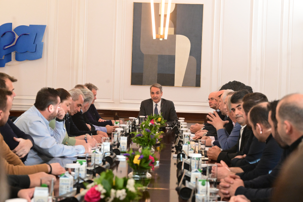 Greek Farmers Dismiss Government Message, Prepare to Step Up Protests