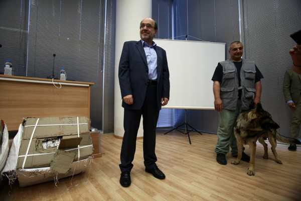 Αλεξιάδης: Δύσκολα θα υπάρξουν νέες 100 δόσεις - Υποχρεωτικά τα POS για τις νέες επιχειρήσεις