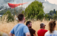 Φωτιές χωρίς τέλος σε Ισπανία και Γαλλία: Νέες εκκλήσεις για βοήθεια - «Δύσκολες ώρες μας περιμένουν»