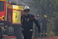 Γαλλία: «Κόλαση» φωτιάς στο Φοντενεμπλό - Στάχτη πάνω από 8.000 στρέμματα (Βίντεο)