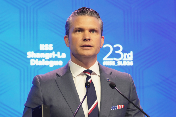Βολές Χέγκσεθ κατά Ευρώπης: «Ώρα για ρεαλισμό, σταματήστε τα κηρύγματα»