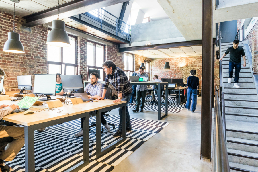 Πώς αμείβονται οι εργαζόμενοι στις ελληνικές startups