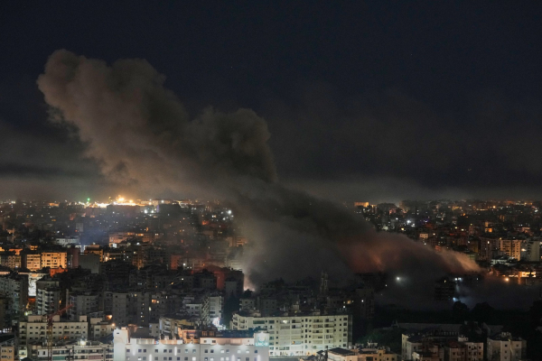 Μέση Ανατολή: Πρώτος νεκρός στο Ντουμπάι από θραύσματα πυραύλου - Συναγερμός και στο Ισραήλ