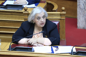 Αλεξάνδρα Παπαδοπούλου: «Η Ελλάδα δεν εμπλέκεται στον πόλεμο»