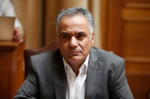 Σκουρλέτης: Δεν ανοίγουμε το χωροταξικό ζήτημα, δεν θα καταργήσουμε τους προέδρους των κοινοτήτων