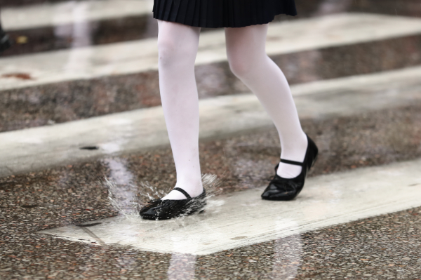 28η Οκτωβρίου: Υπό έντονη βροχόπτωση η μαθητική παρέλαση στη Θεσσαλονίκη (Φωτογραφίες, βίντεο)