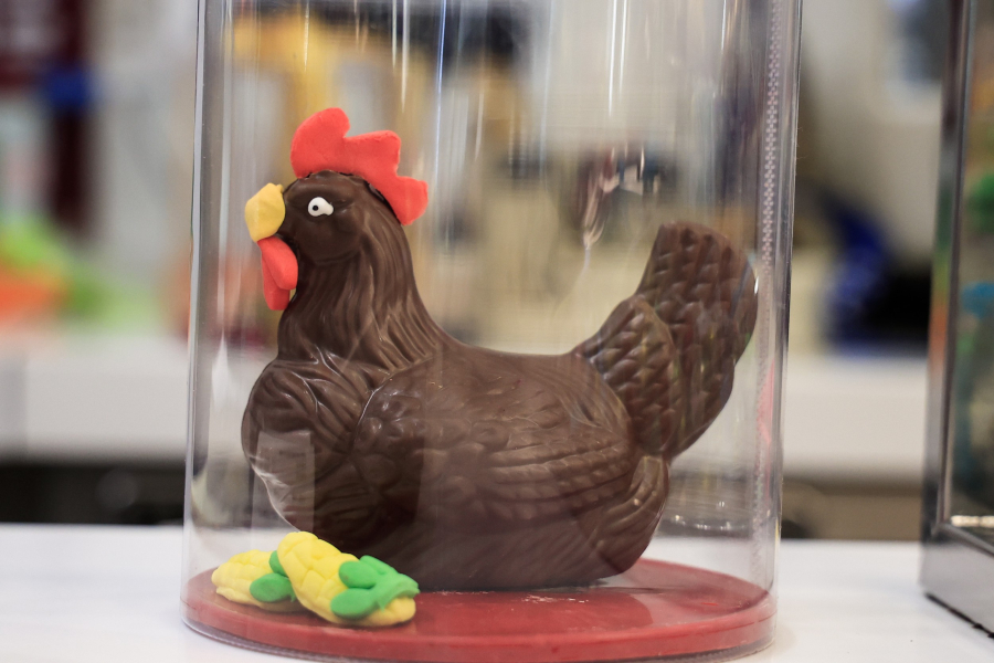 Τι ώρα ανοίγουν και κλείνουν μαγαζιά και σούπερ μάρκετ σήμερα