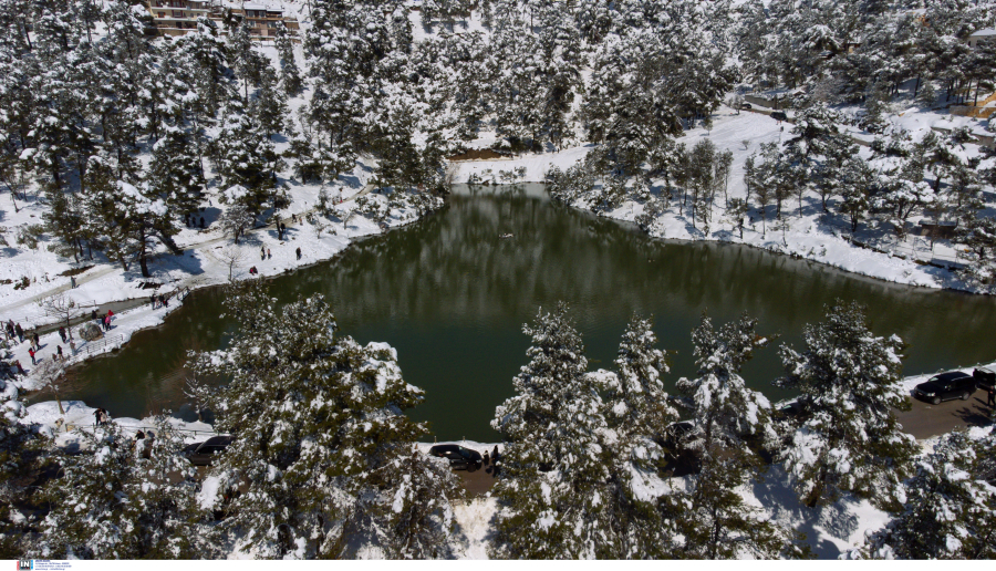 Κλέαρχος Μαρουσάκης για χιόνια τα Χριστούγεννα: Οι λευκές αποχρώσεις φθάνουν μέχρι και τον νομό Αττικής