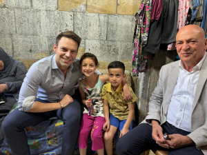 Κουμουνδούρου: Θετική αποτίμηση του ταξιδιού Κασσελάκη στην Παλαιστίνη