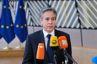 Μπλίνκεν: ΗΠΑ και ΕΕ συζητούν την πιθανότητα απαγόρευσης εισαγωγών ρωσικού πετρελαίου