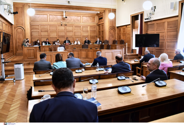 Εξεταστική Επιτροπή: Ανοίγει σήμερα ο κατάλογος εξέτασης μαρτύρων