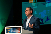 Βιβλίο Τσίπρα: Προπωλήσεις όπως τα βιβλία του ...Χάρι Πότερ!