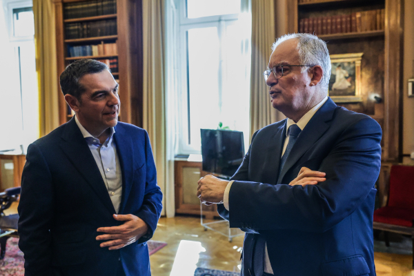 Απρέπεια της Προεδρίας έναντι του Αλέξη Τσίπρα