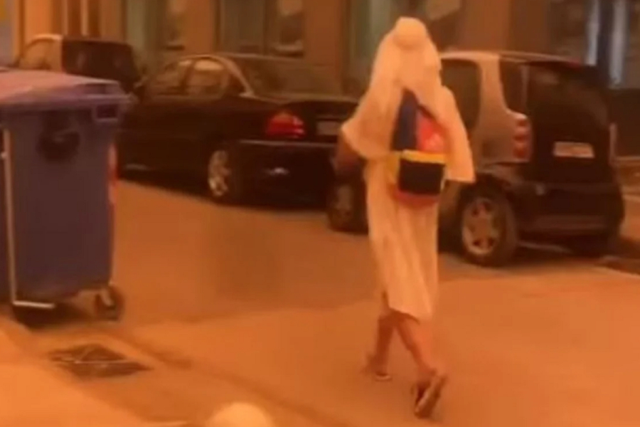 Ο μικρός «Άραβας» της Καλαμάτας - Το Χ γέμισε αφρικανική σκόνη και καμήλες