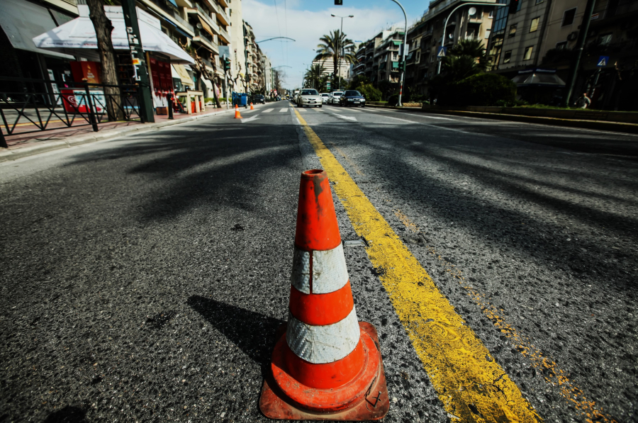 Παράσυρση πεζού στη λεωφόρο Κηφισίας, στο ύψος των Αμπελοκήπων