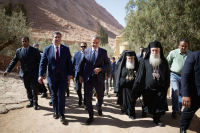 Στην τελετή ενθρόνισης του νέου Αρχιεπισκόπου Σινά ο Κυριάκος Μητσοτάκης (Εικόνες)