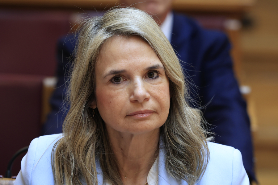 Μιλένα Αποστολάκη στο Dnews: Η Ζωή Κωνσταντοπούλου είναι μια άλλη όψη του Κυριάκου Μητσοτάκη