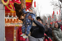 Η Κίνα αυξάνει τον φόρο στα προφυλακτικά για να ενισχύσει τις γεννήσεις