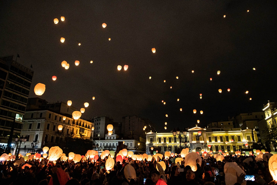 Χριστούγεννα με δωρεάν συναυλίες και εκδηλώσεις: Πού θα διασκεδάσουμε με ελεύθερη είσοδο