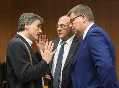 Με σύμπτωση απόψεων ολοκληρώθηκε η συνάντηση Τσακαλώτου - Σαπέν