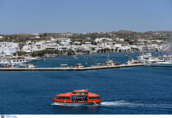 Μήλος: Αίσιο τέλος για επιβάτιδα πλοίου που έπεσε στη θάλασσα