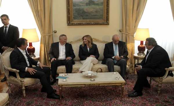 Σε καλό κλίμα η συνάντηση των πολιτικών αρχηγών