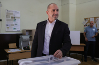 Εκλογές στη Βουλγαρία: Ισχυρό προβάδισμα του φιλορώσου Ράντεφ δείχνουν τα exit polls